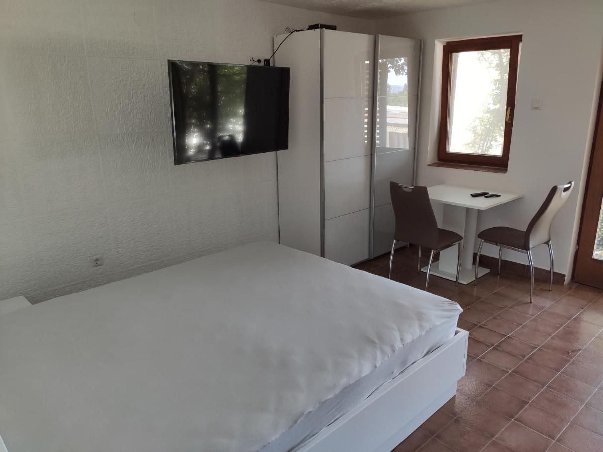2 Minutes To The Beach Ev Station Available Crikvenica Exterior photo